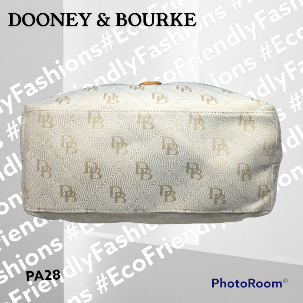 Dooney & Bourke Signature Quilt Logo-Lock Medium Sac Handbag, Created for Macy's - Picture 7 of 10